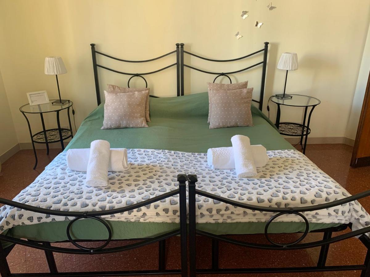 Glam Sm Maggiore Guest House Ρώμη Εξωτερικό φωτογραφία