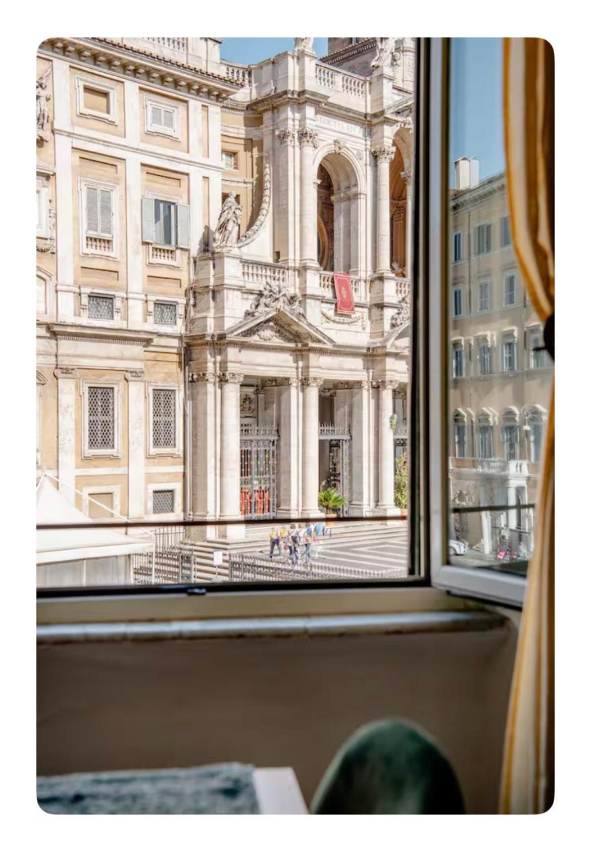 Glam Sm Maggiore Guest House Ρώμη Εξωτερικό φωτογραφία