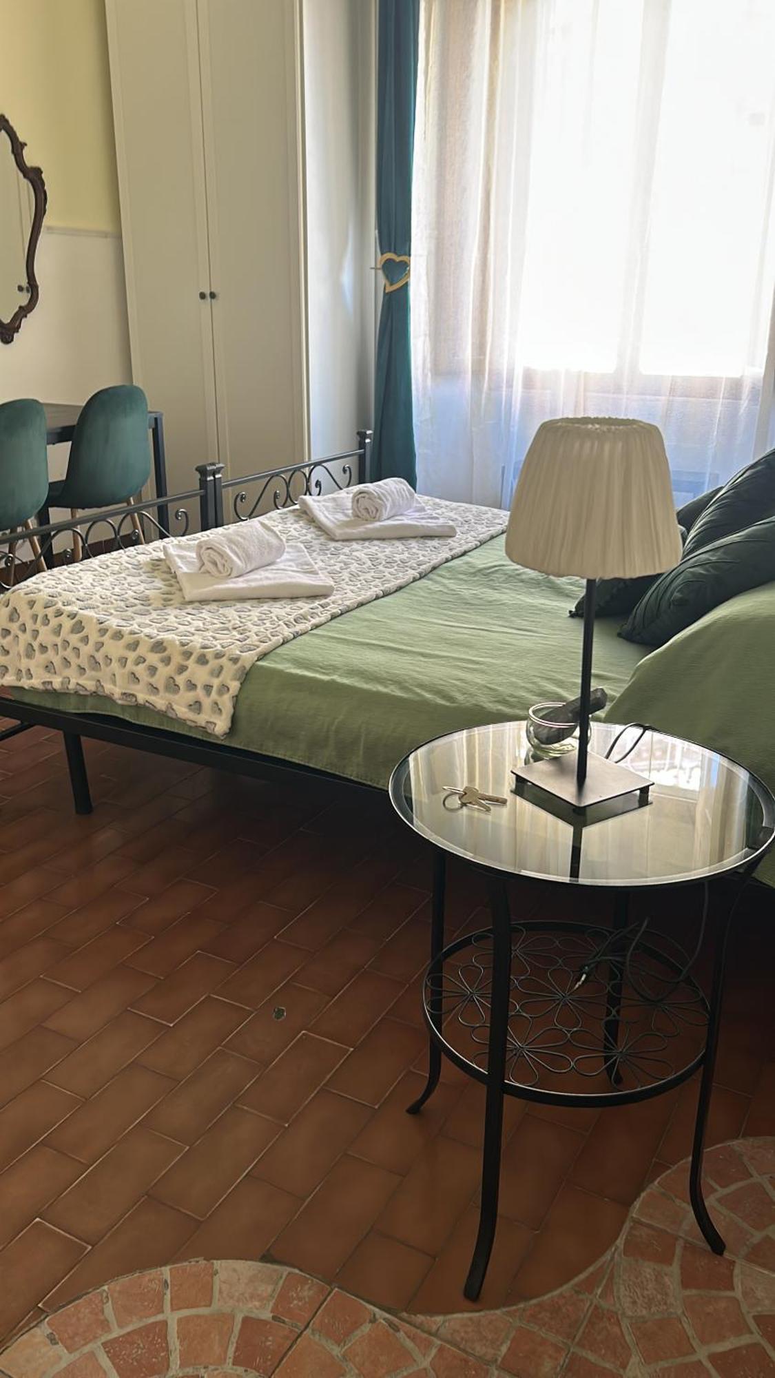 Glam Sm Maggiore Guest House Ρώμη Εξωτερικό φωτογραφία
