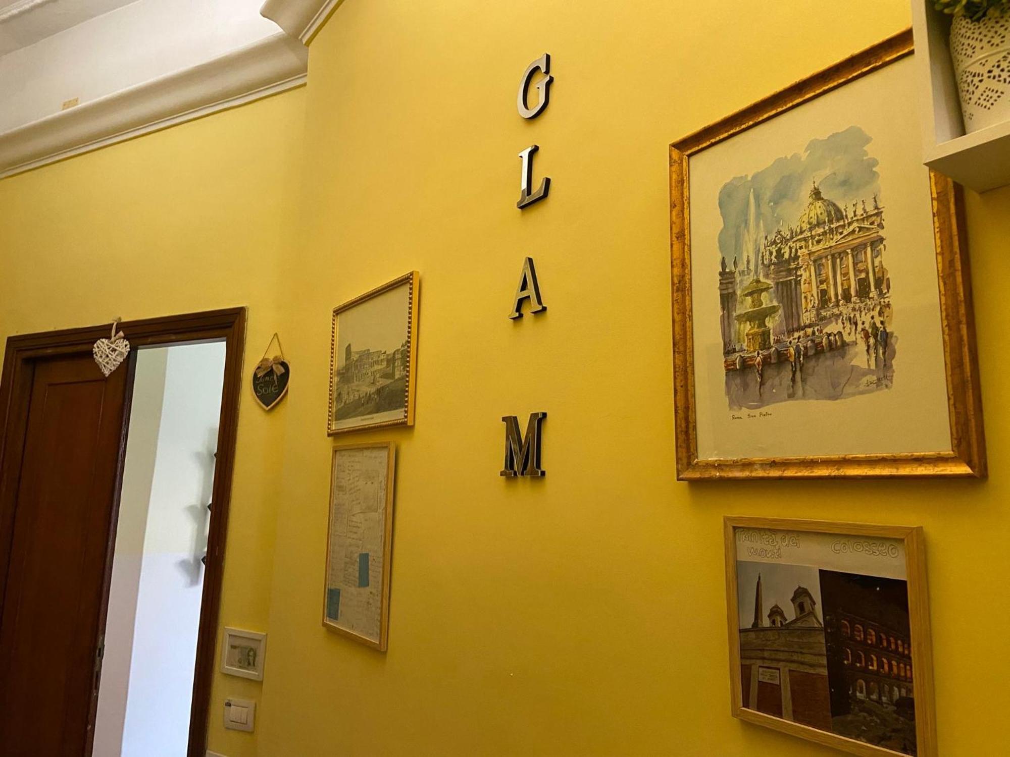 Glam Sm Maggiore Guest House Ρώμη Εξωτερικό φωτογραφία